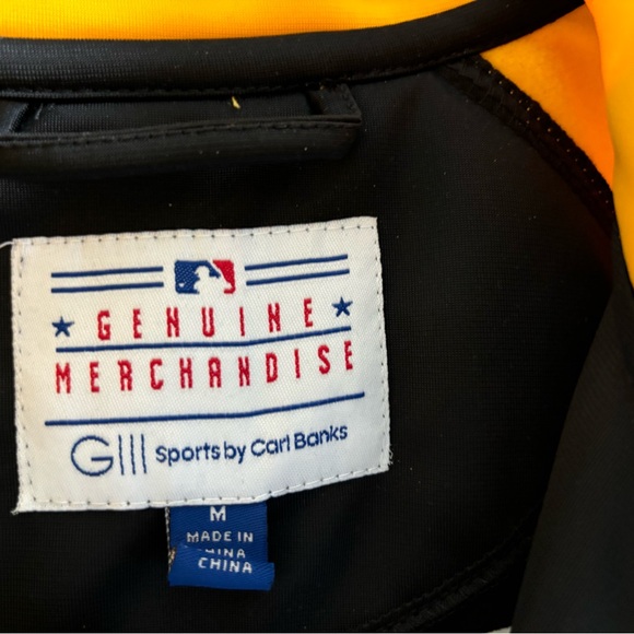 Calling all Pittsburgh Pirate mlb fans - fantastic jacket! - Picture 2 of 3